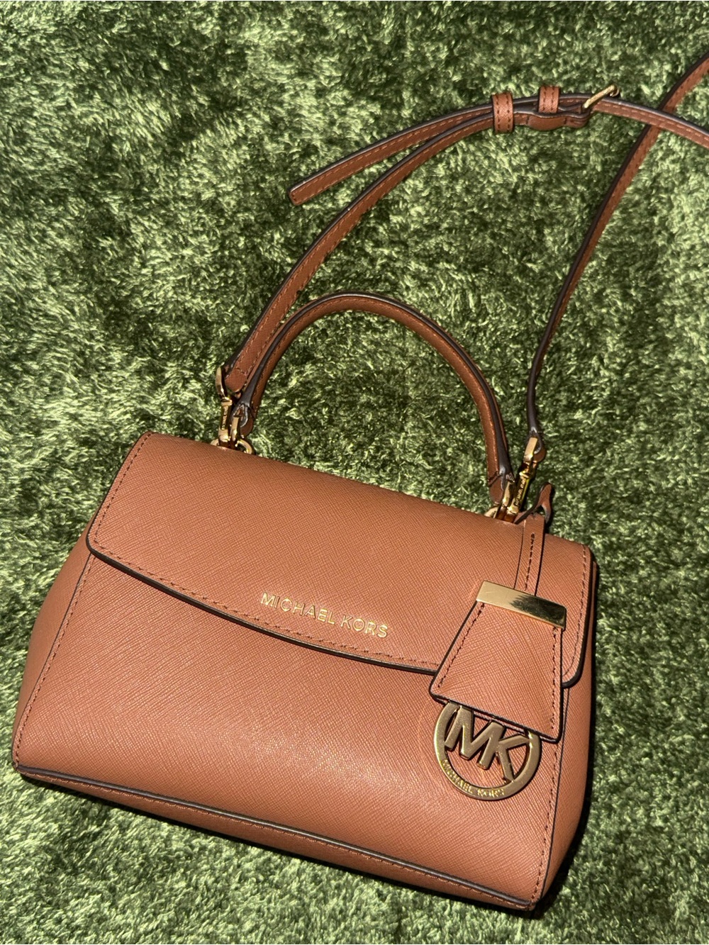 Michael Kors Crossbody